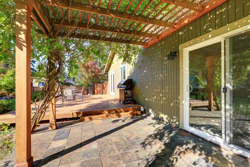 Pergolas Vs Arbors Vs Trellises Vs Lattice: Understanding The Differences